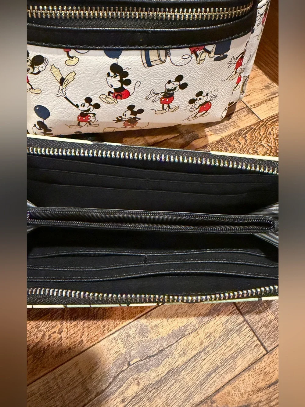 Loungefly Disney Mickey Mouse